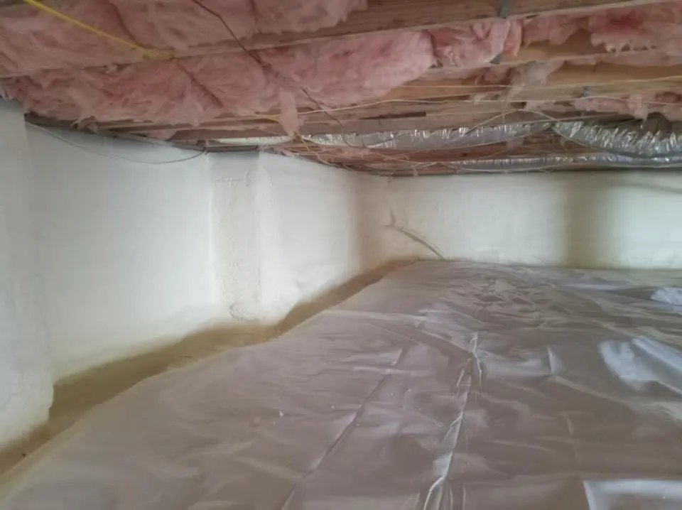 Crawl space encapsulation with closed-cell spray foam for Roof Waterproofing in North Alamo